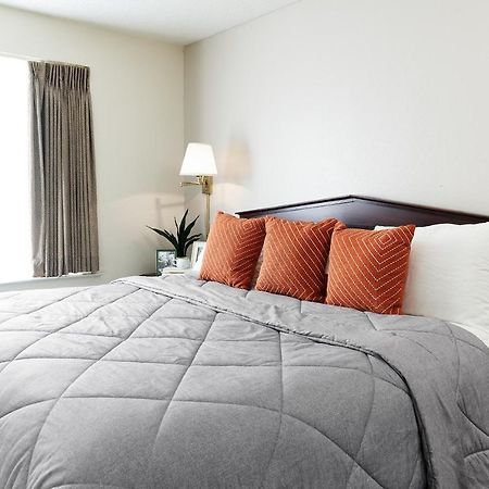 Intown Suites Extended Stay Chicago Il - Oakbrook Villa Park Esterno foto