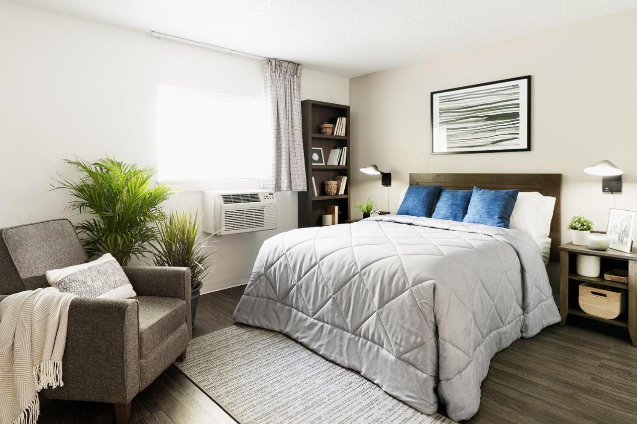 Intown Suites Extended Stay Chicago Il - Oakbrook Villa Park Esterno foto